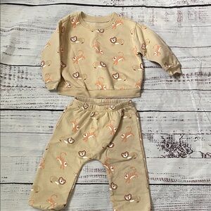 Garanimals Tan Lion Print Kids Pajama/Play Set 24M
